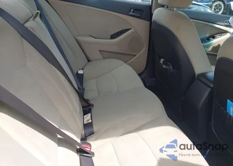 2012 Kia Optima Lx z USA, uszkodzony, nr VIN KNAGM4A70C5282702